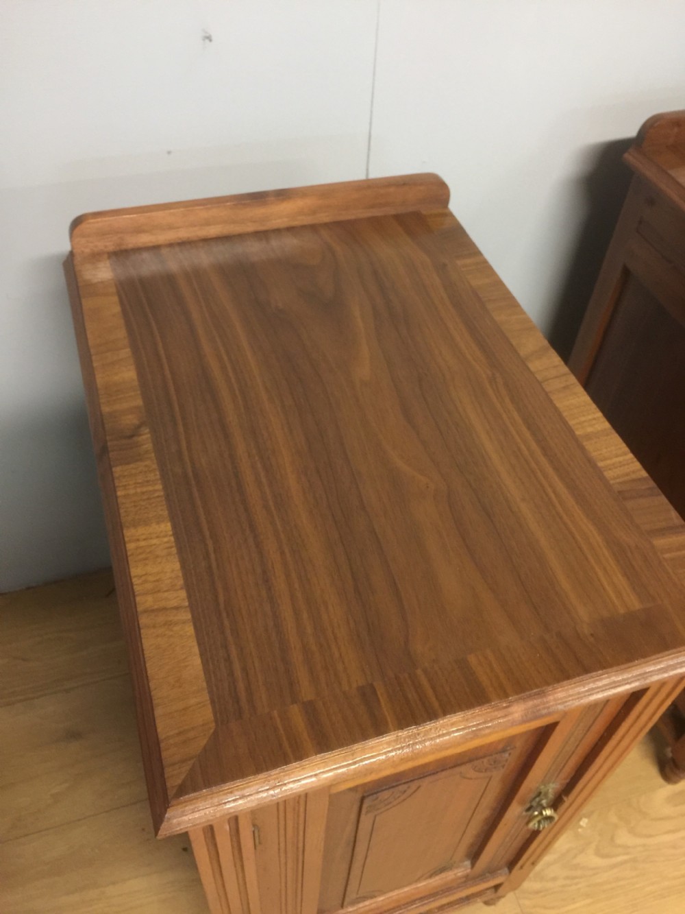 Edwardian pair of walnut bedside cabinets  View XII