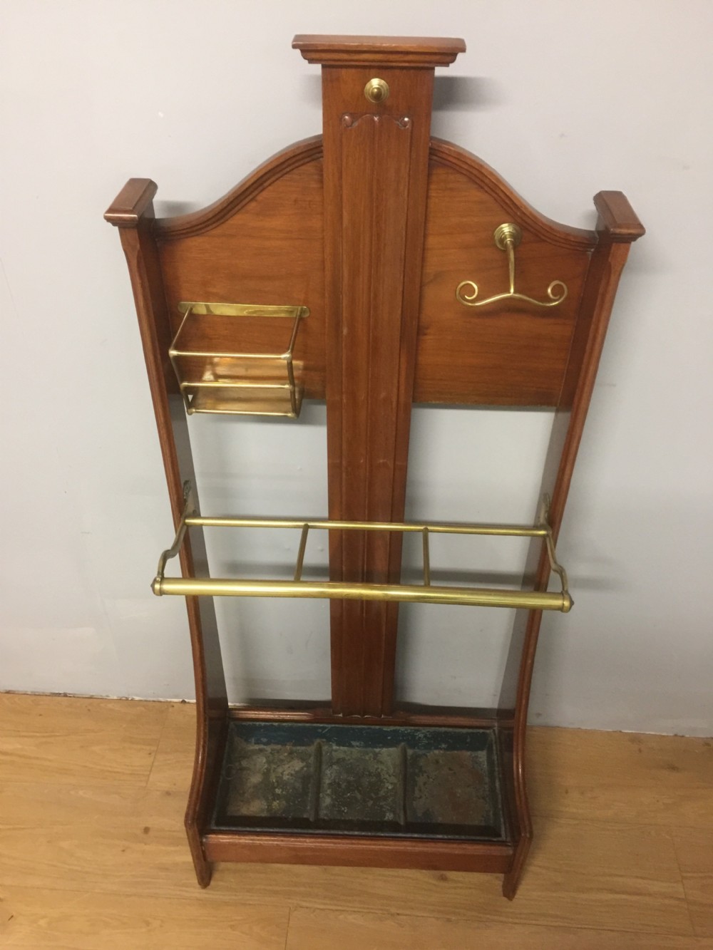 Walnut art nouveau stick stand circa 1890 View XII