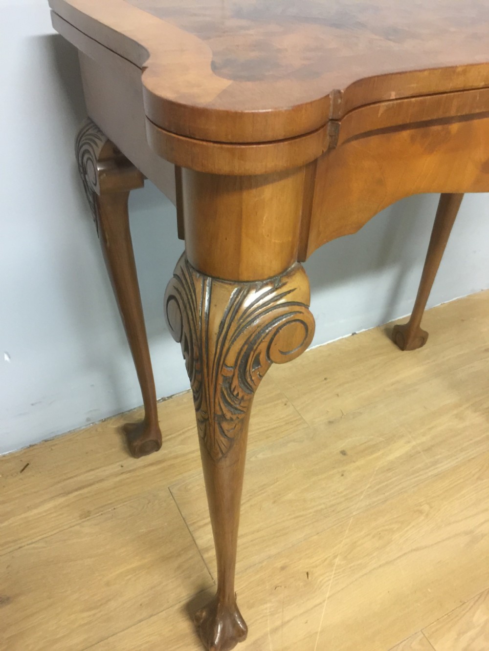 Burr walnut Queen Anne style card table  View V