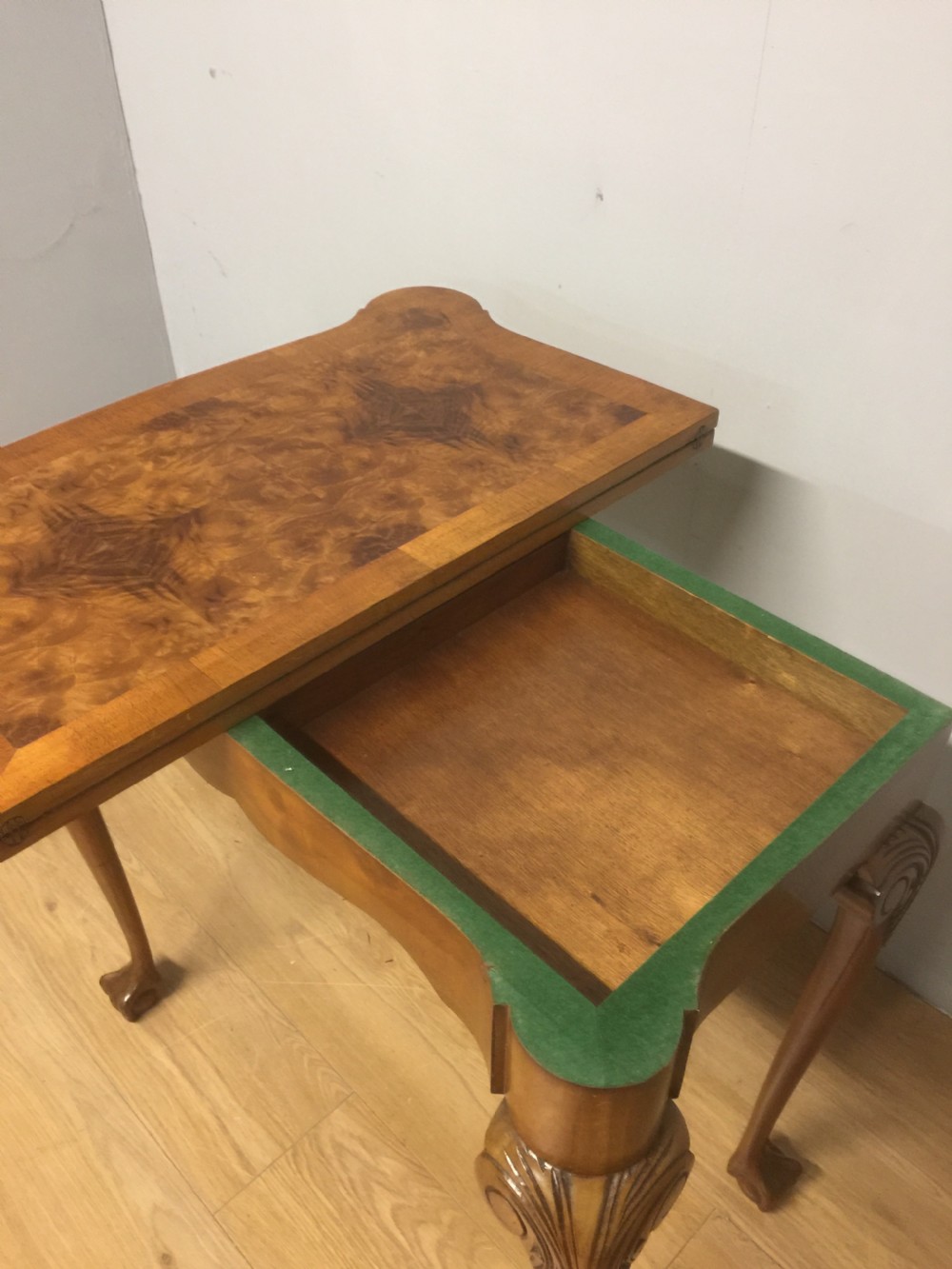 Burr walnut Queen Anne style card table  View IX