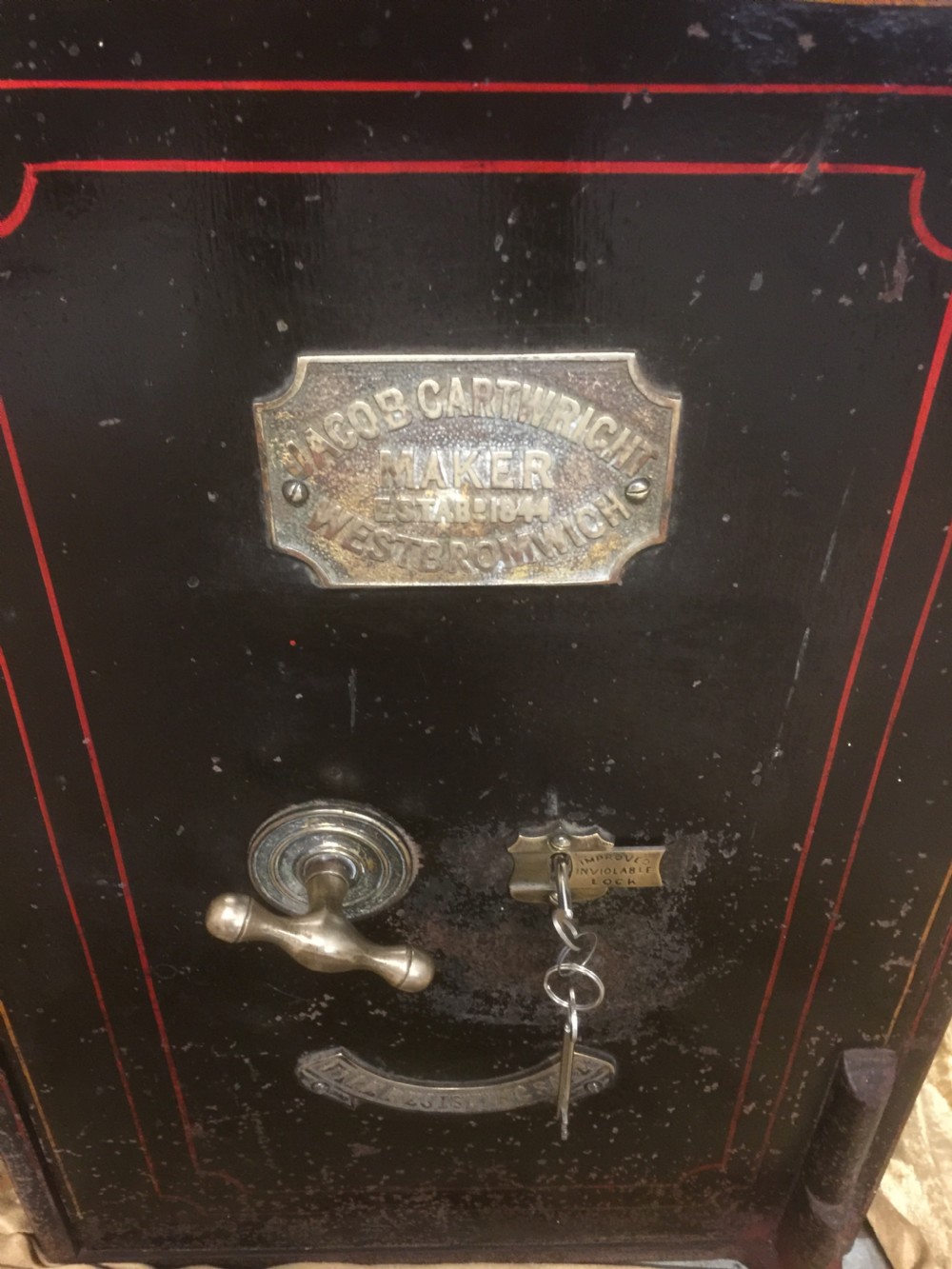 Edwardian safe in original condition by Jacob Cartwright Two Keys  View II
