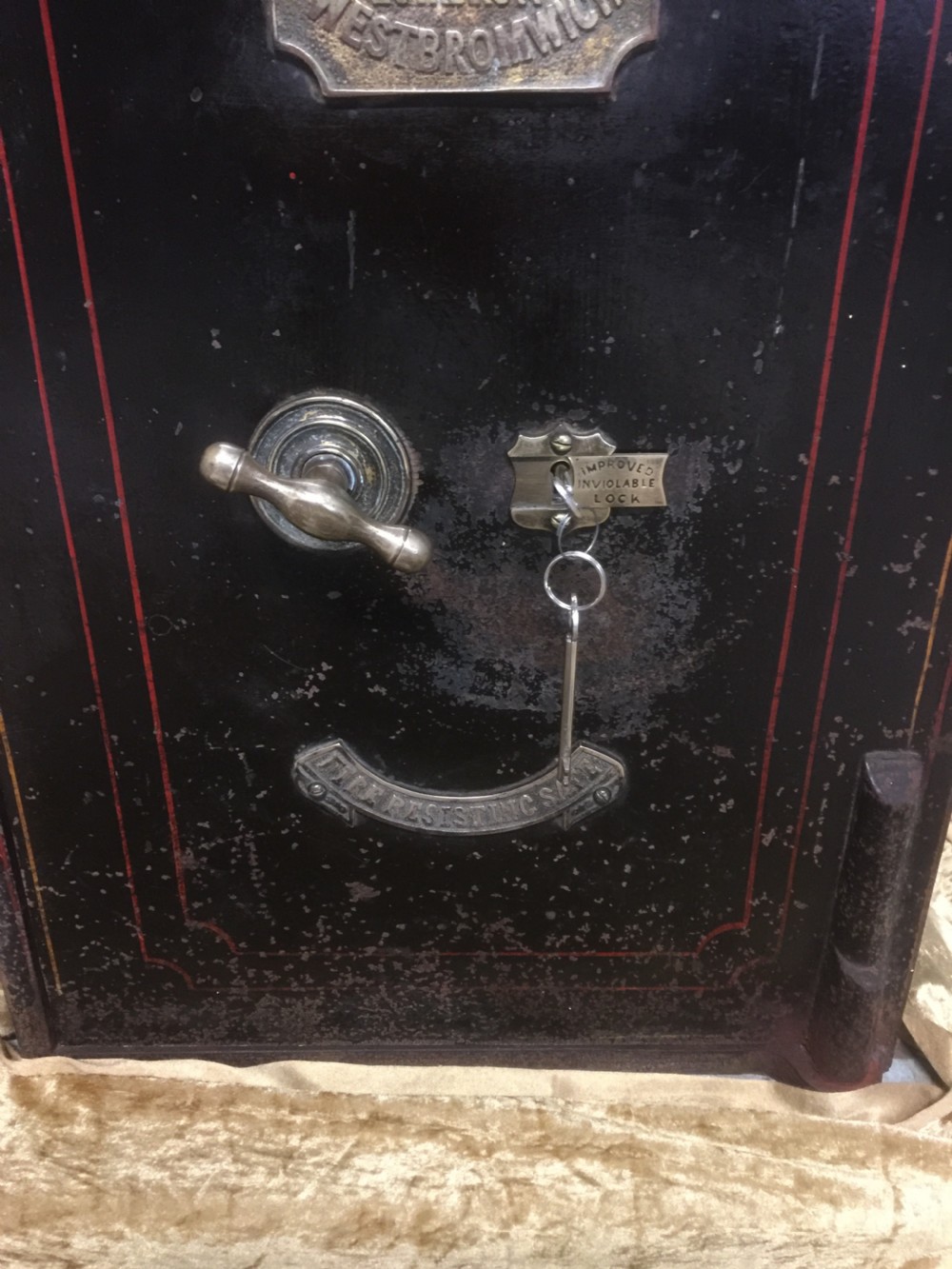 Edwardian safe in original condition by Jacob Cartwright Two Keys  View III