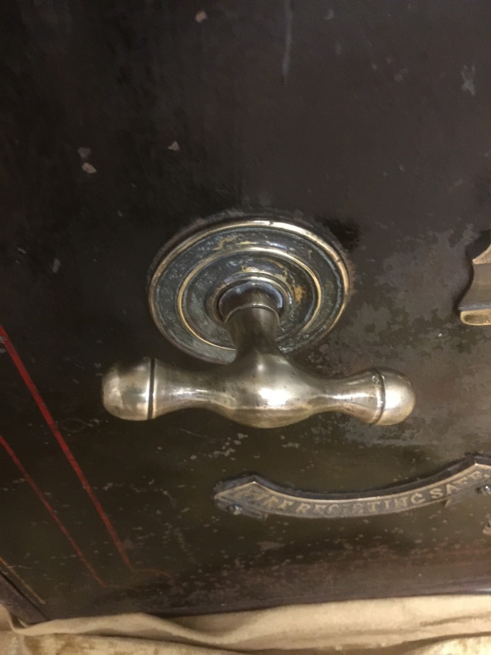 Edwardian safe in original condition by Jacob Cartwright Two Keys  View VIII