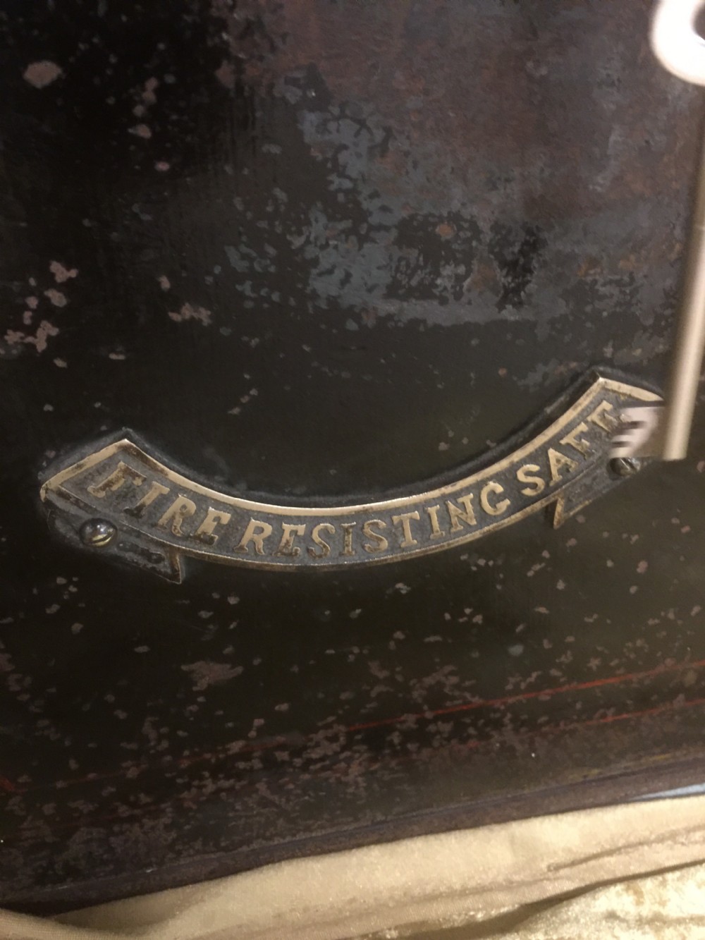 Edwardian safe in original condition by Jacob Cartwright Two Keys  View X