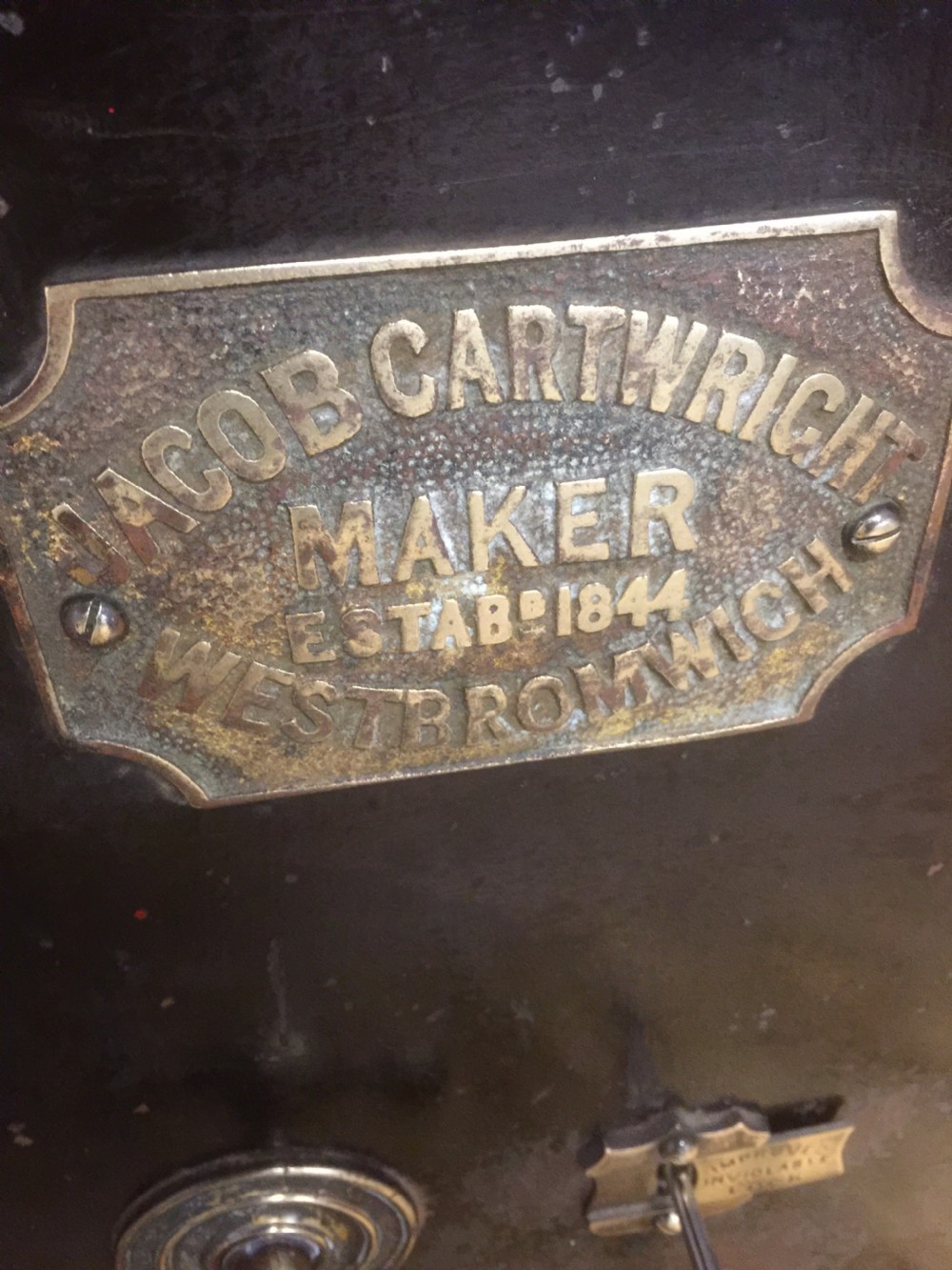 Edwardian safe in original condition by Jacob Cartwright Two Keys  View XI