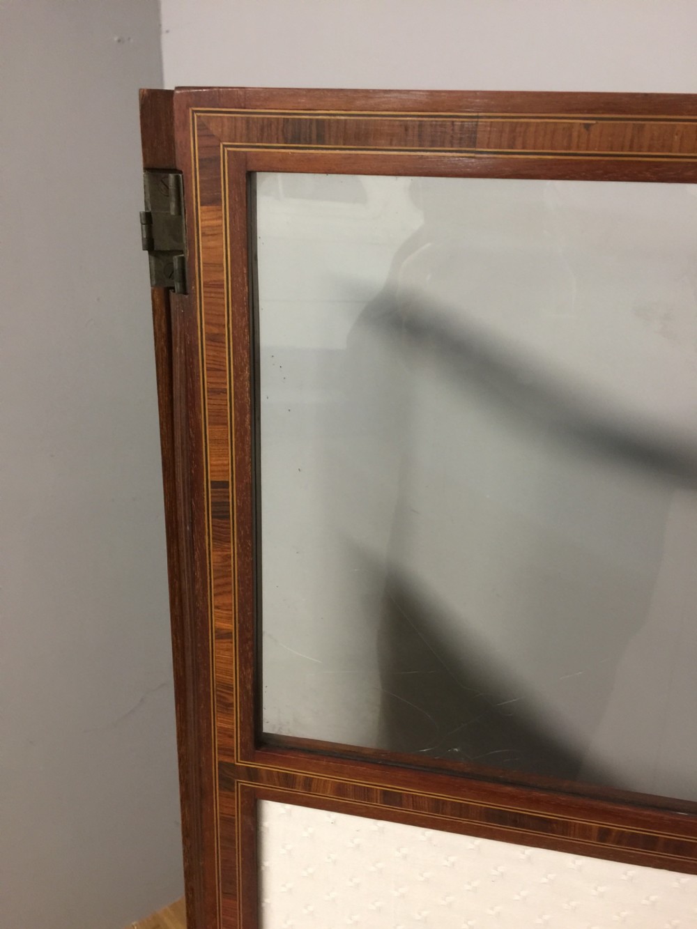 Edwardian inlaid mahogany three panel glazed screen View III