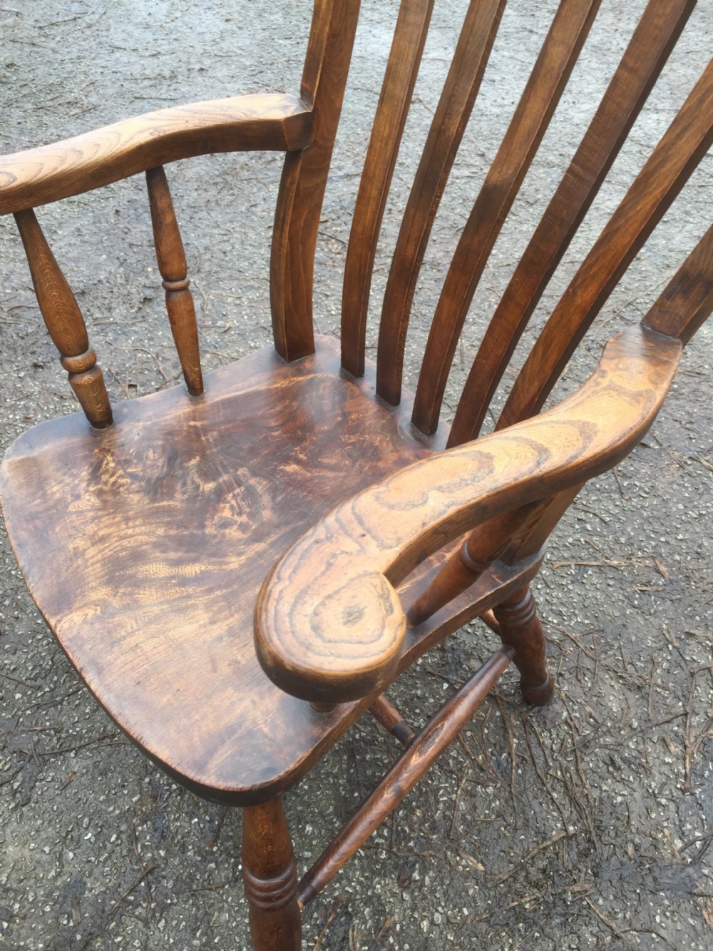 Nineteenth century  elm and beech Windsor chair View II