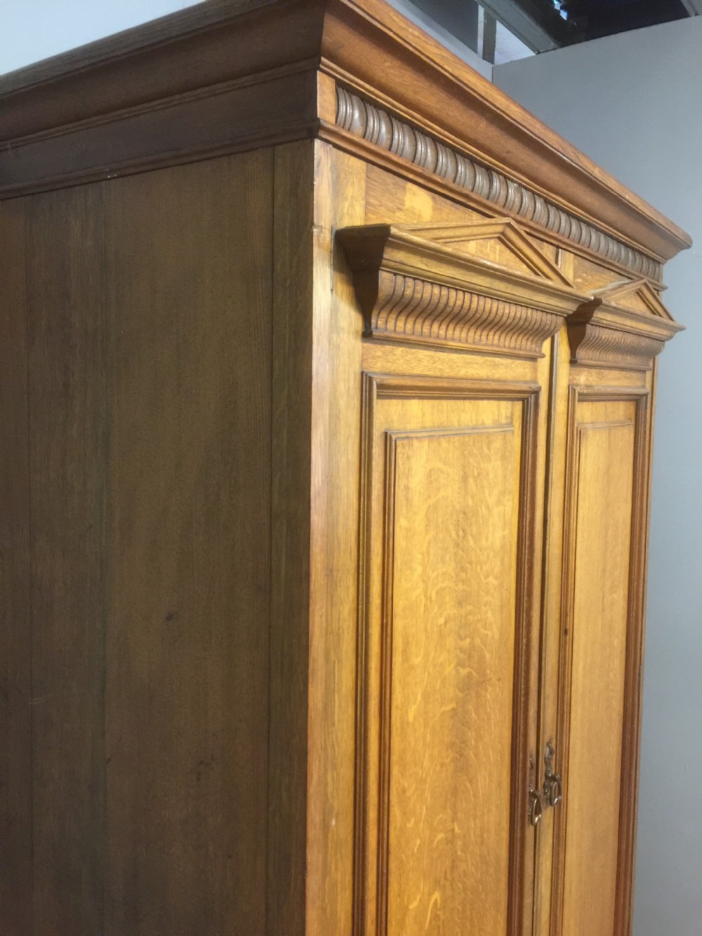 Nineteenth century golden oak  country house hall robe View IV