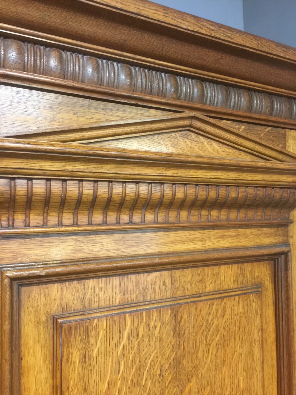 Nineteenth century golden oak  country house hall robe View VIII