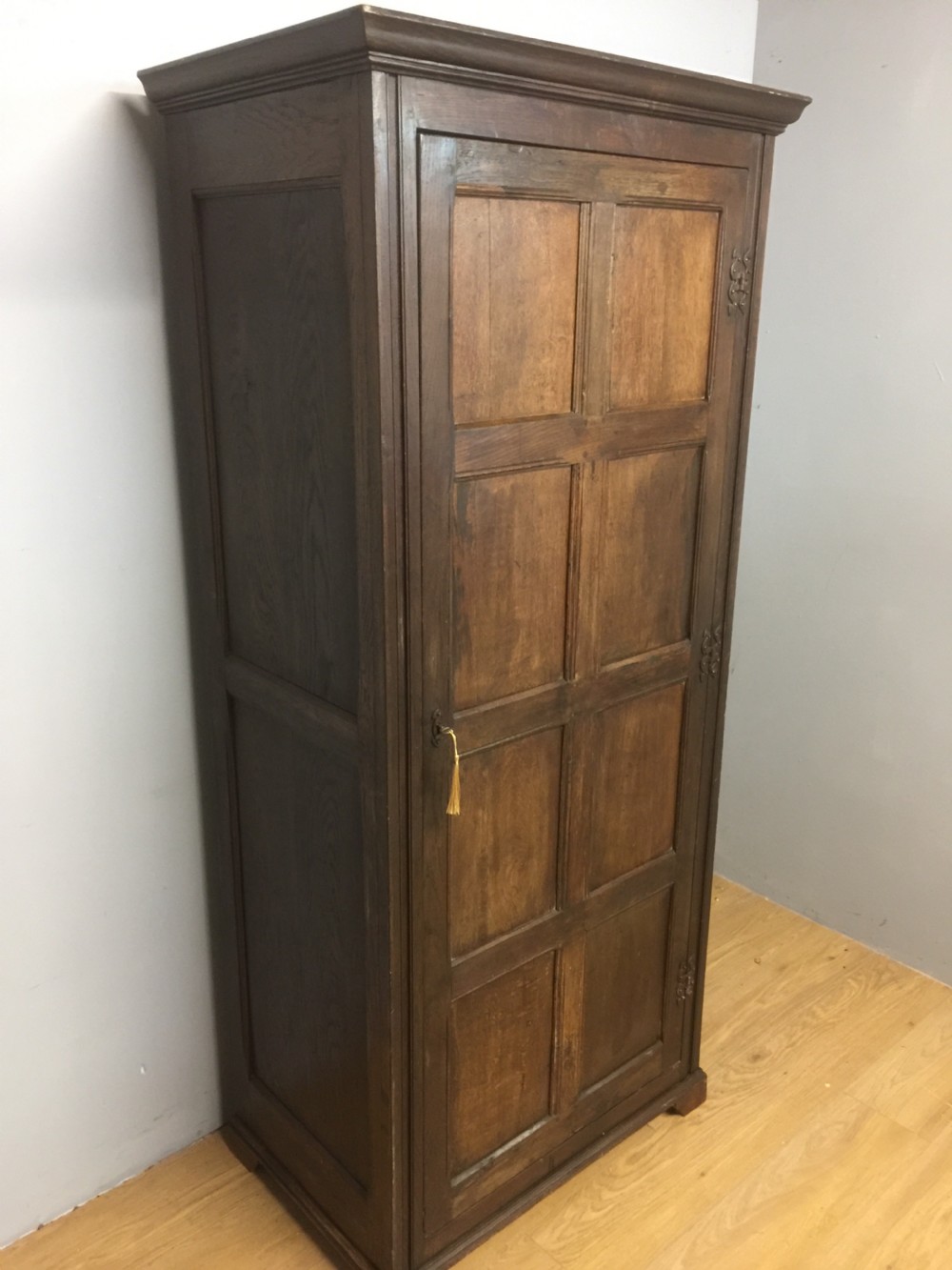 Nineteenth century oak panelled country house hall cupboard View IV