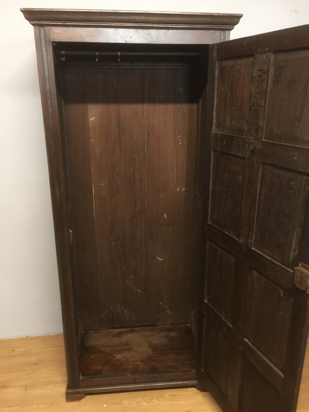 Nineteenth century oak panelled country house hall cupboard View VI
