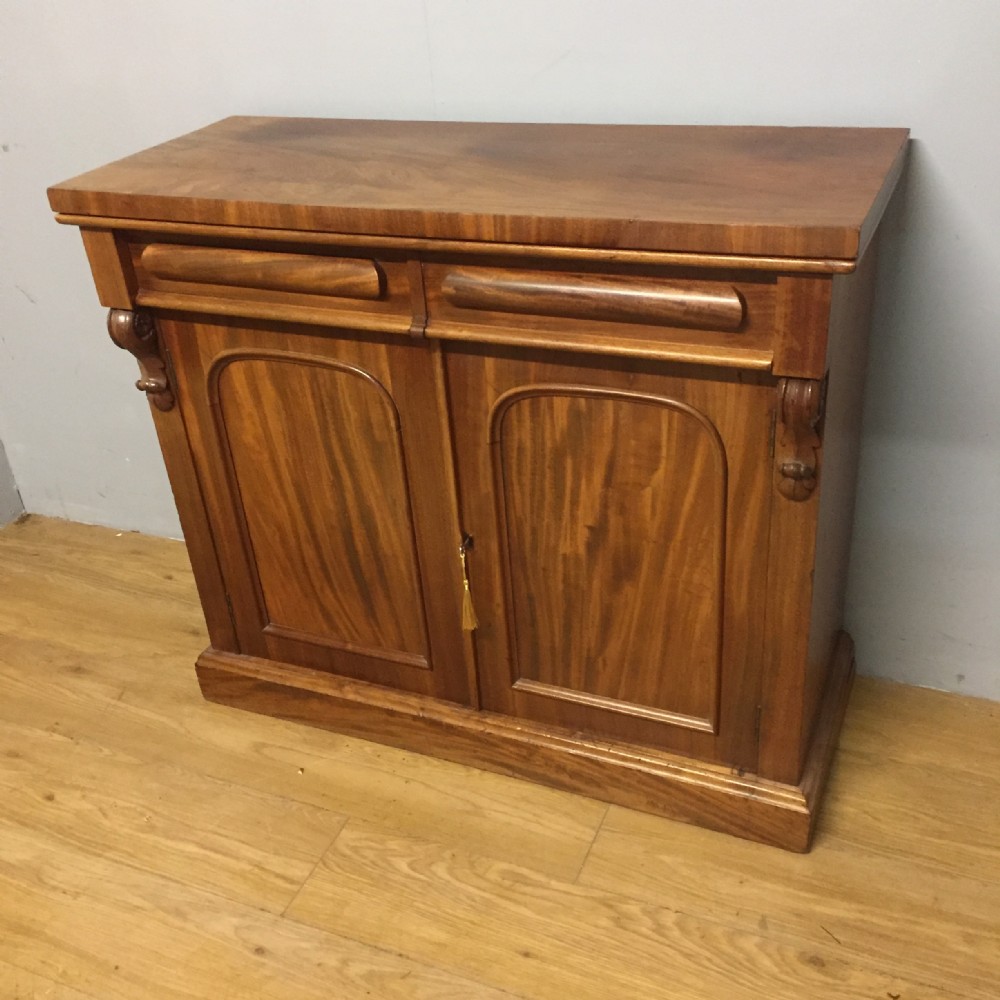 Nineteenth century faded mahogany chiffonier 