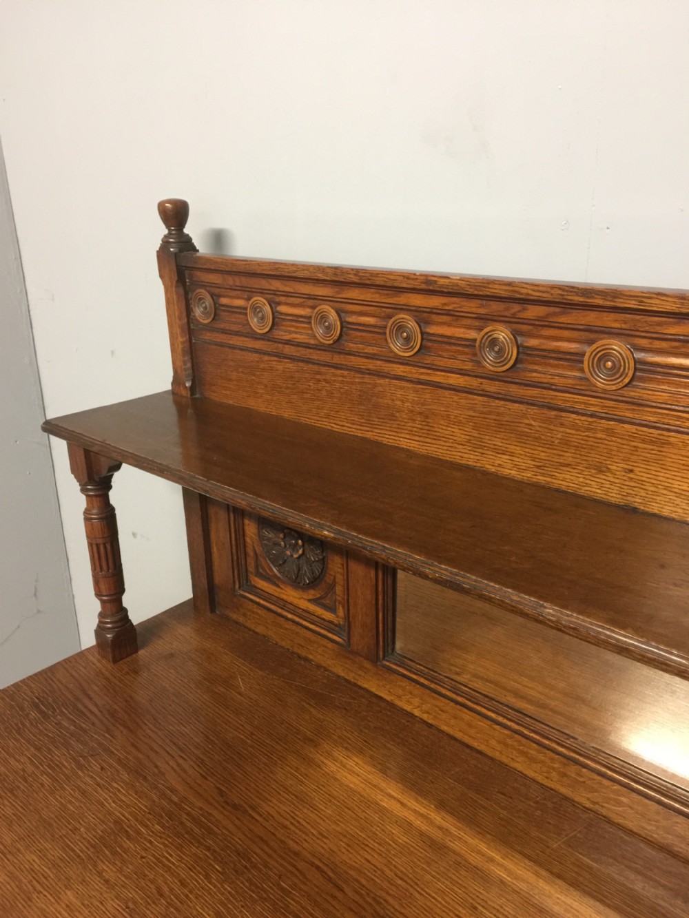 Arts and crafts golden oak chiffonier by Christopher Pratt of Leeds  View VI