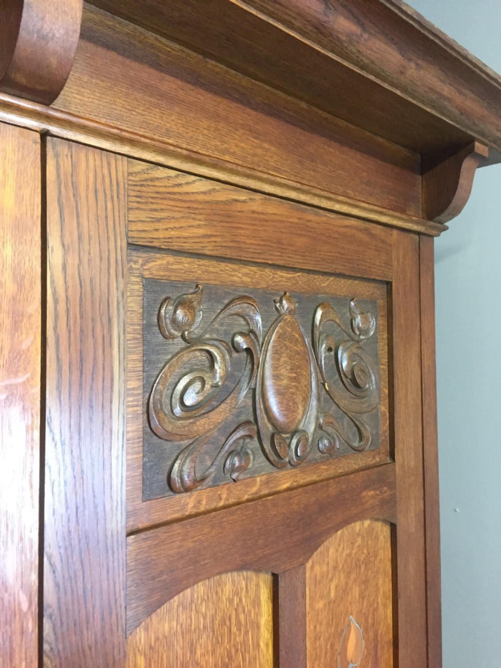 Solid oak Arts and Crafts inlaid three door wardrobe  View III