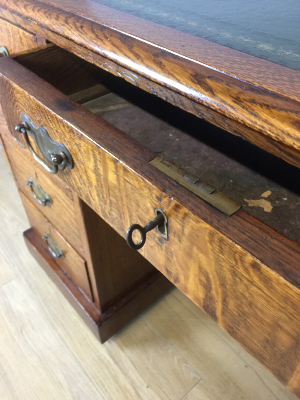 Nineteenth Century golden oak twin pedestal desk  View IX