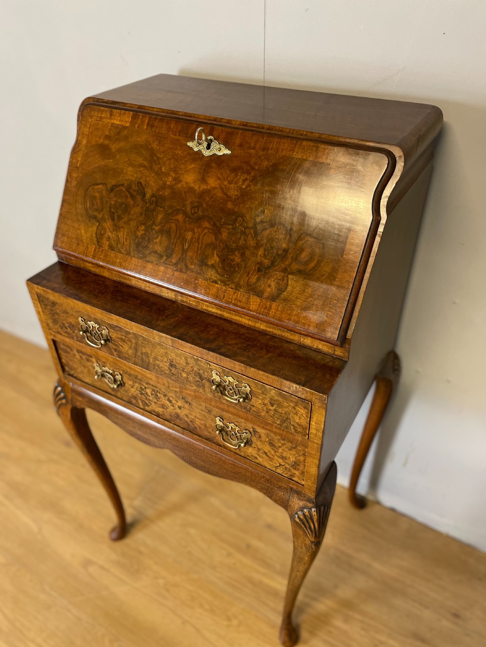 Small Queen Anne style walnut bureau c 1920 View III
