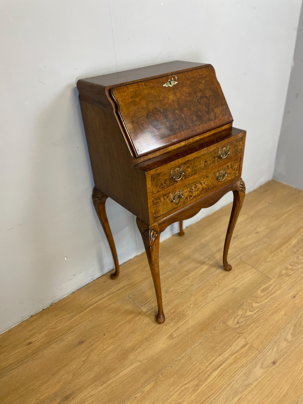 Small Queen Anne style walnut bureau c 1920 View IV