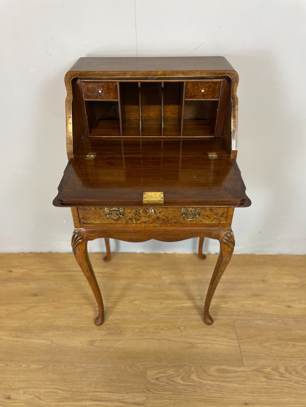 Small Queen Anne style walnut bureau c 1920 View V