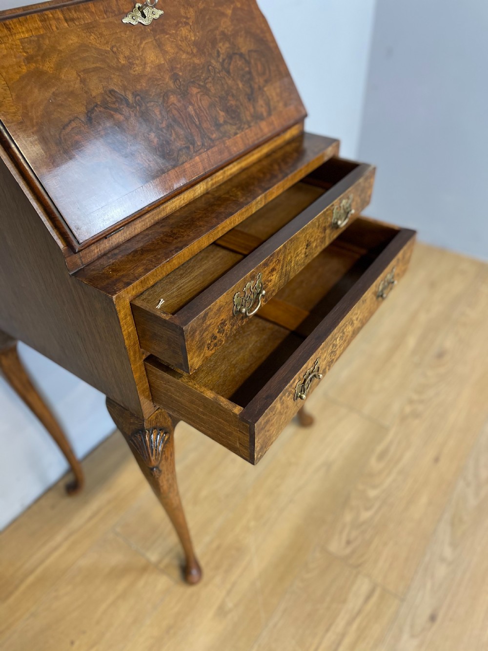 Small Queen Anne style walnut bureau c 1920 View VII