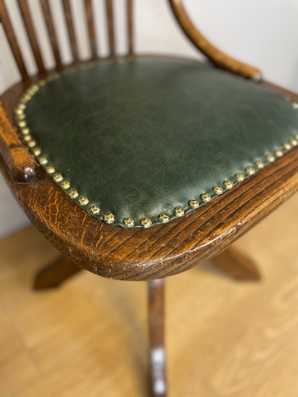Nineteenth century solid oak revolving desk chair in green leather  View VI