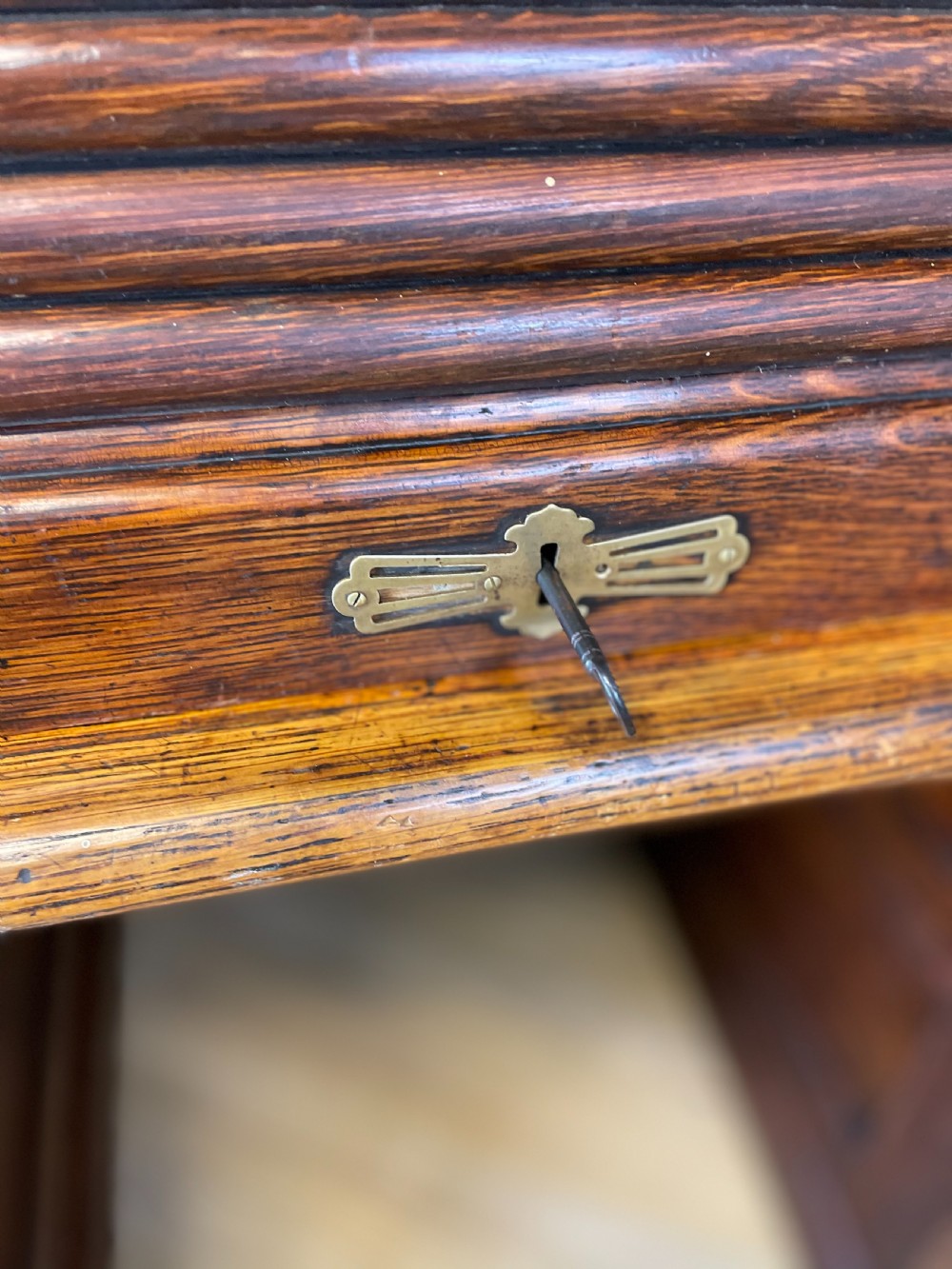 Solid oak roll top desk circa 1900 View XIII