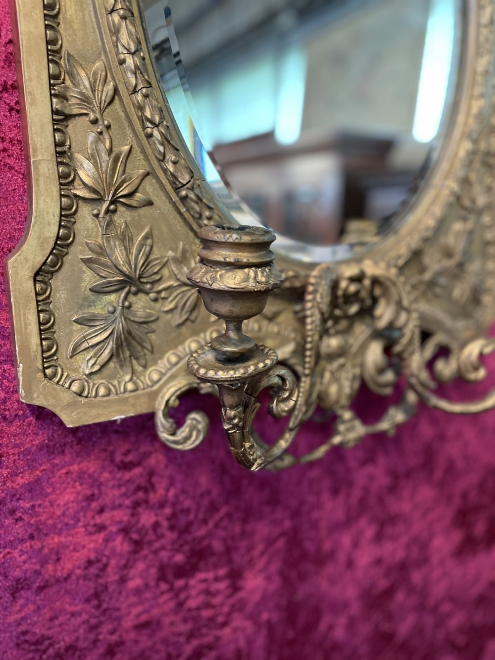 Nineteenth century gilt wood and gesso girandole mirror View IV