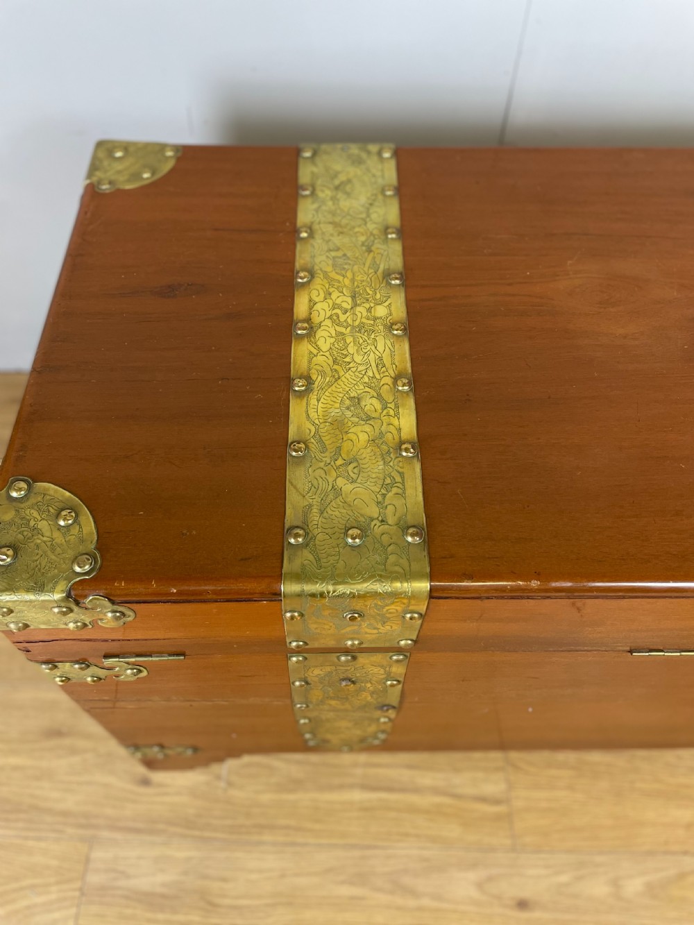 Chinese camphor wood chest with brass fittings  View IX