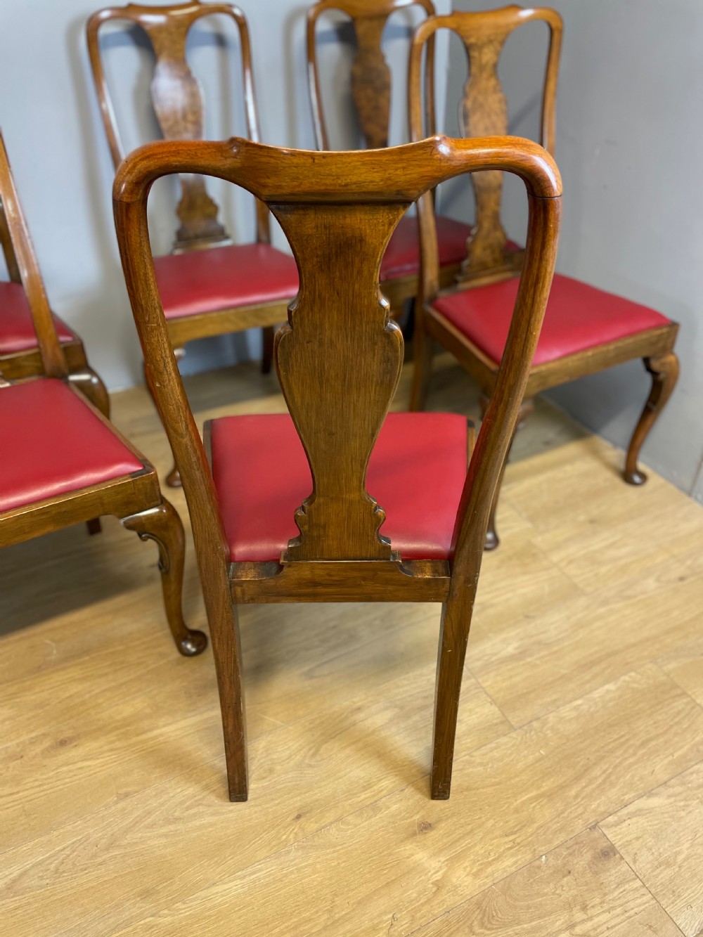 Set of eight burr walnut Queen Anne style dining chairs by Maple and Co  View IX