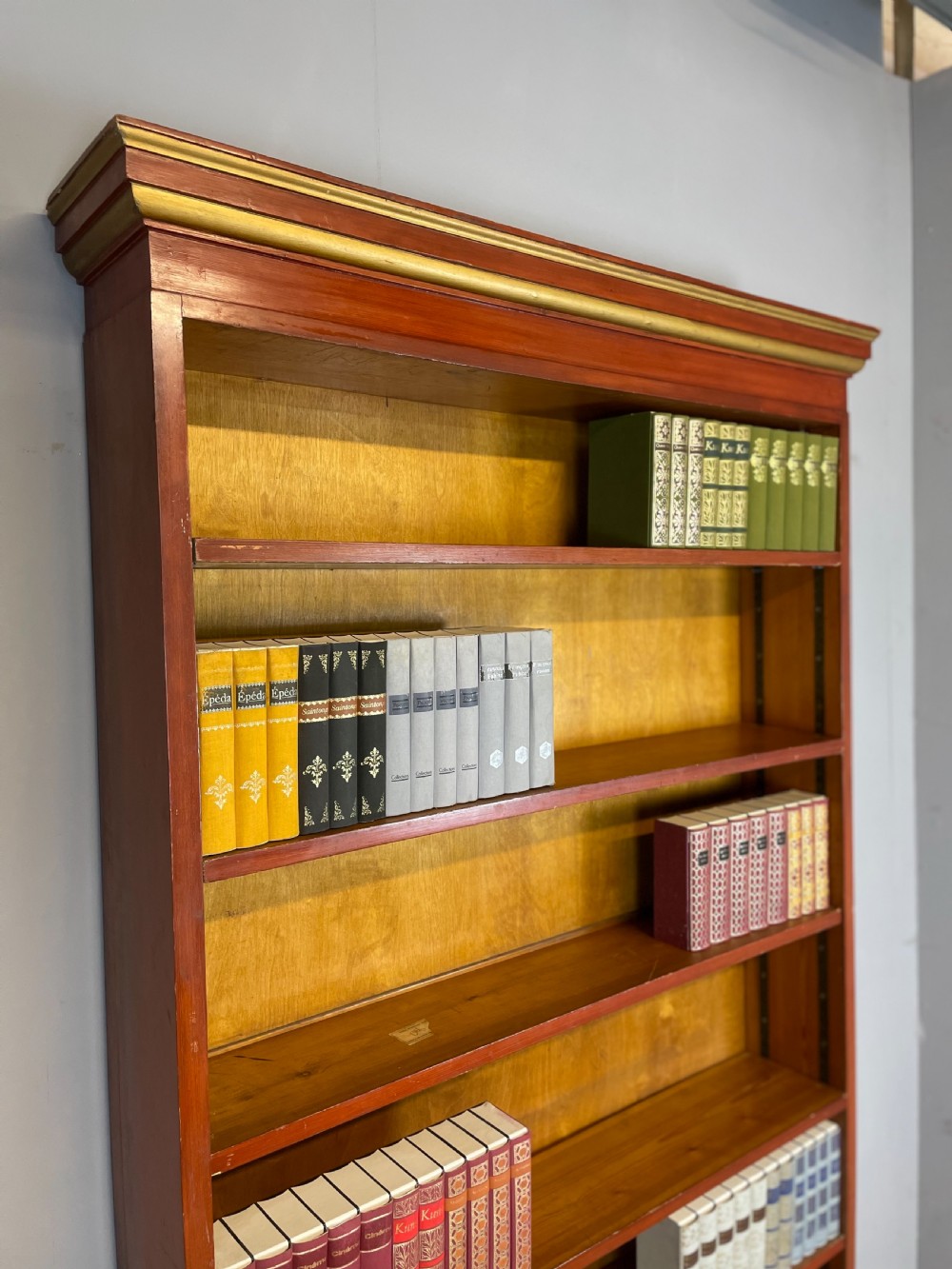 Large freestanding pine and gilt adjustable bookcase View IV