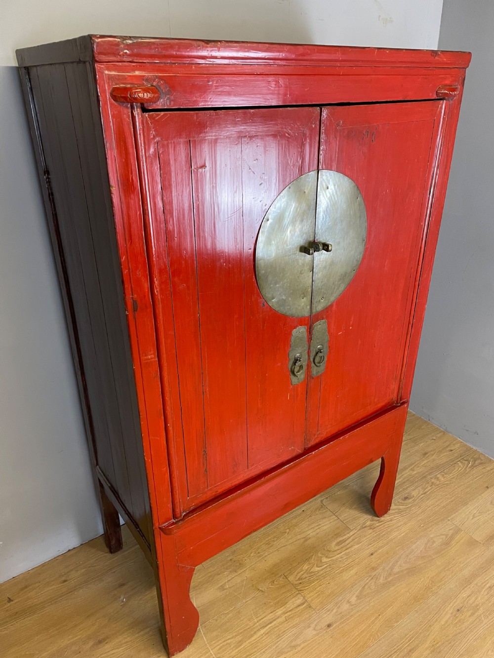 Late nineteenth century Red lacquer Chinese wedding cabinet  View II