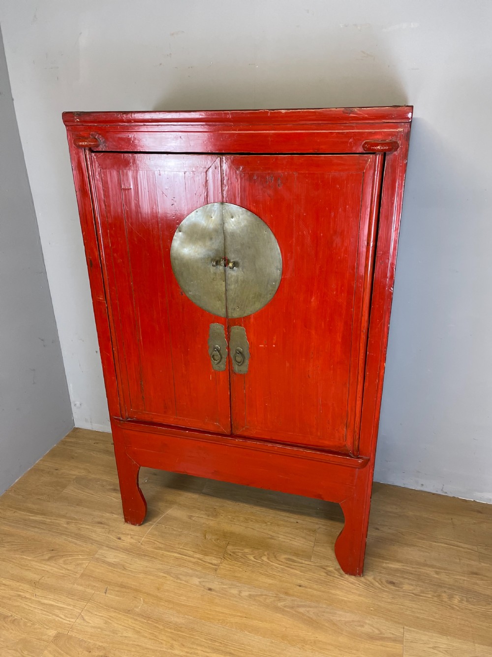 Late nineteenth century Red lacquer Chinese wedding cabinet  View VI
