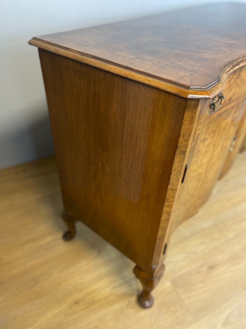 Serpentine fronted burr walnut sideboard by Maple and Co  View XIV