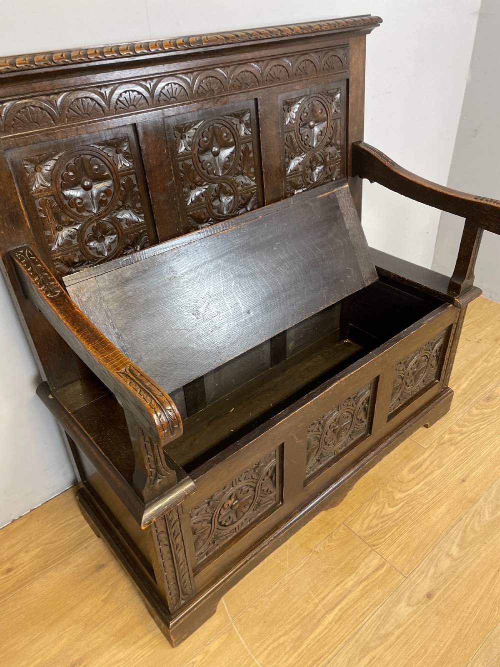 Nineteenth century carved oak settle View VIII