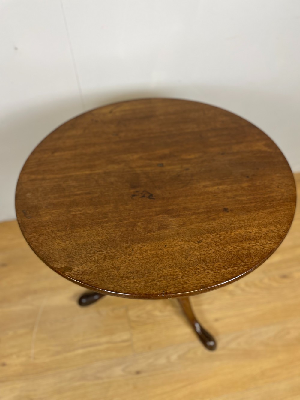 Georgian mahogany tripod table with bird cage movement  View III