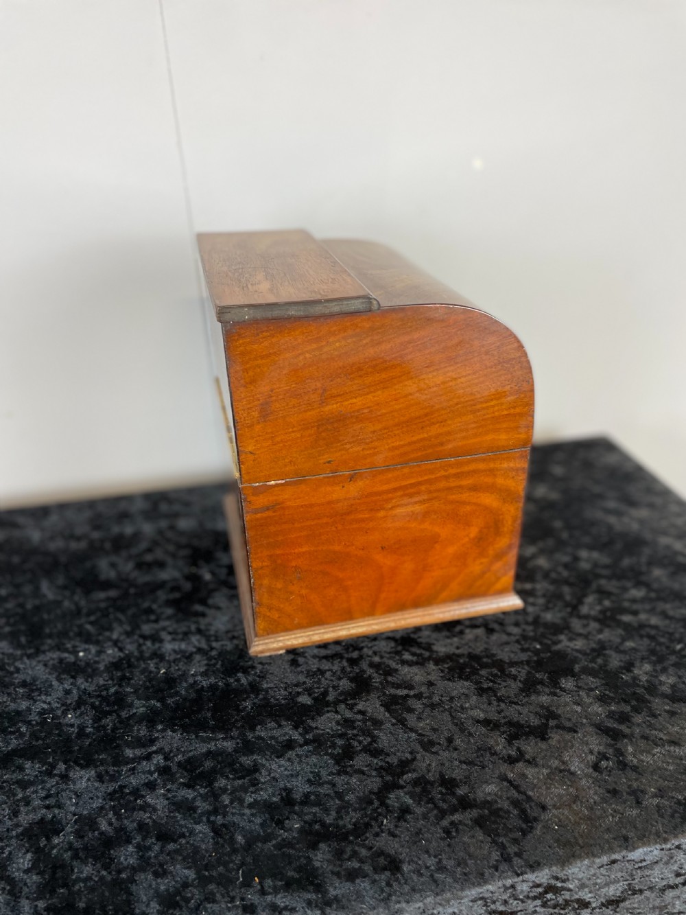 Georgian walnut decanter box fully complete  View V