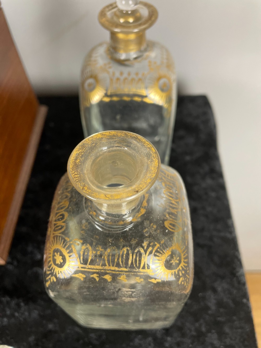 Georgian walnut decanter box fully complete  View X