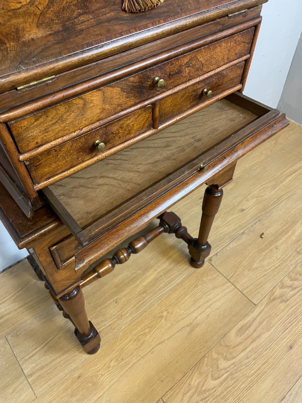 Nineteenth century burr walnut bureau on stand  View VIII