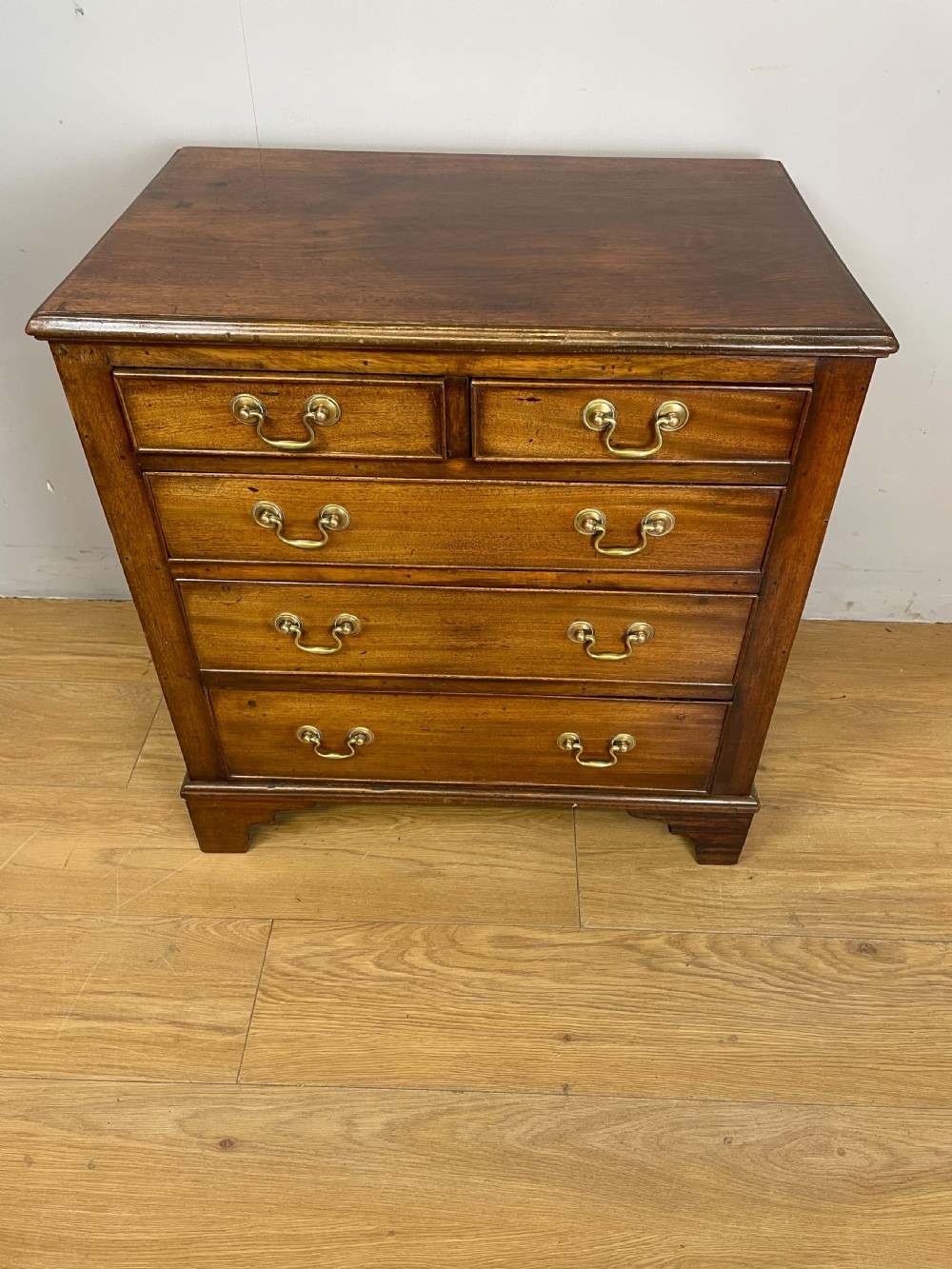 Small nineteenth century mahogany four height chest of drawers  View IV