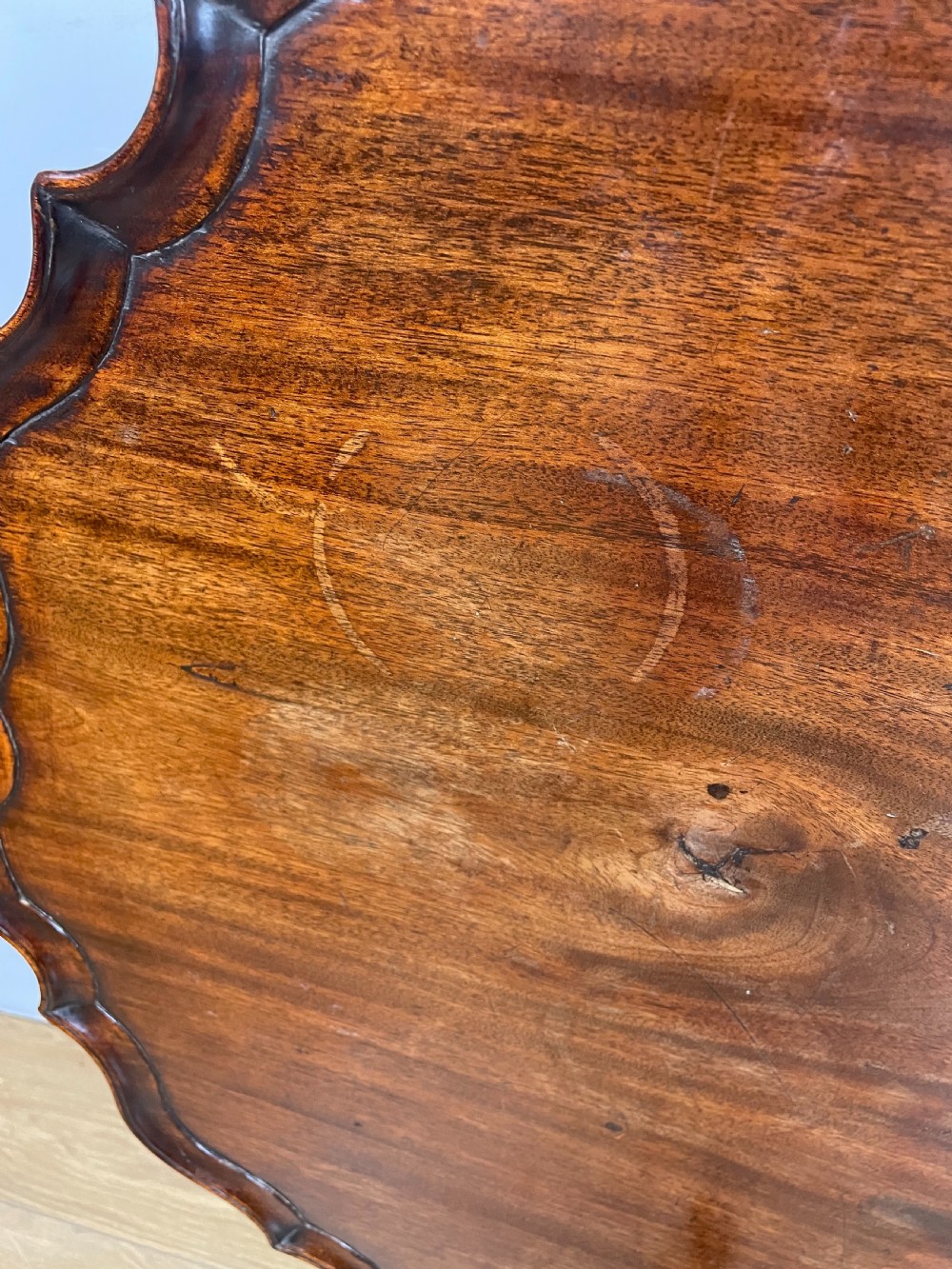 Georgian pie crust top mahogany tripod table  View VIII