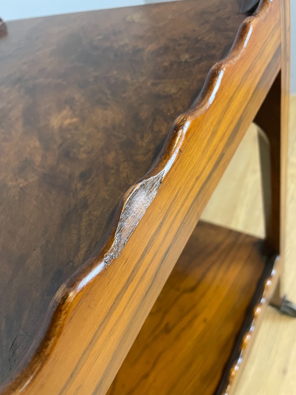 Art Deco burr walnut tea trolley  View VII