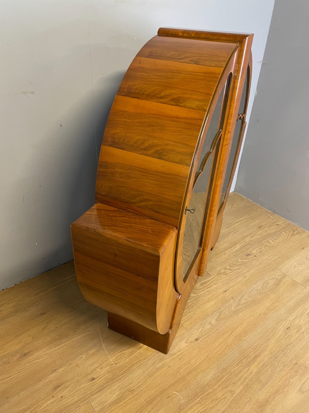 Walnut Art Deco display cabinet View IX