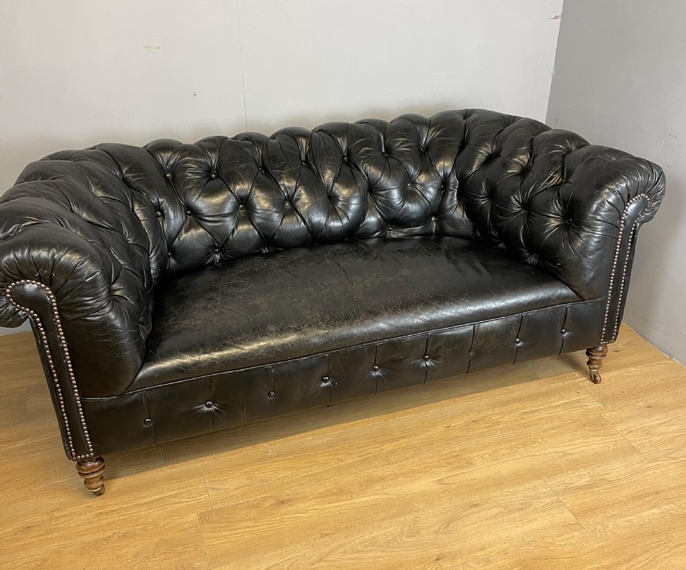 Nineteenth century leather deep buttoned chesterfield 