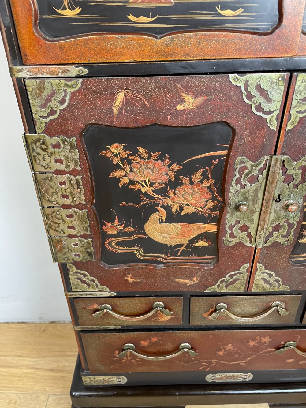 Antique Japanese Meiji period Tansu  View IV