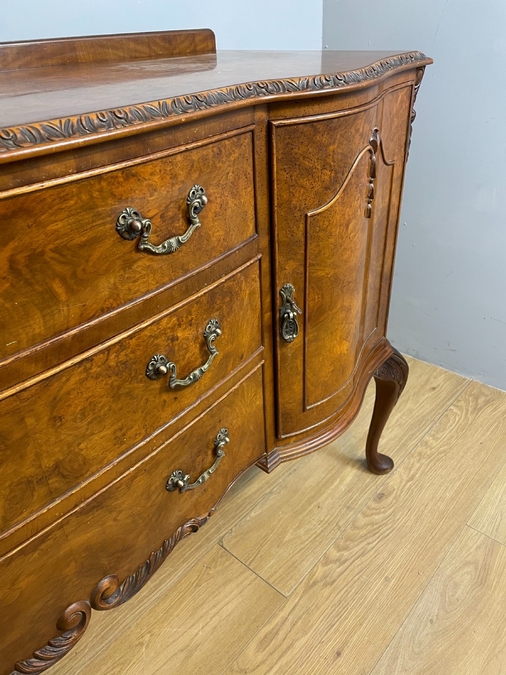 Epstein style burr walnut sideboard  View VI