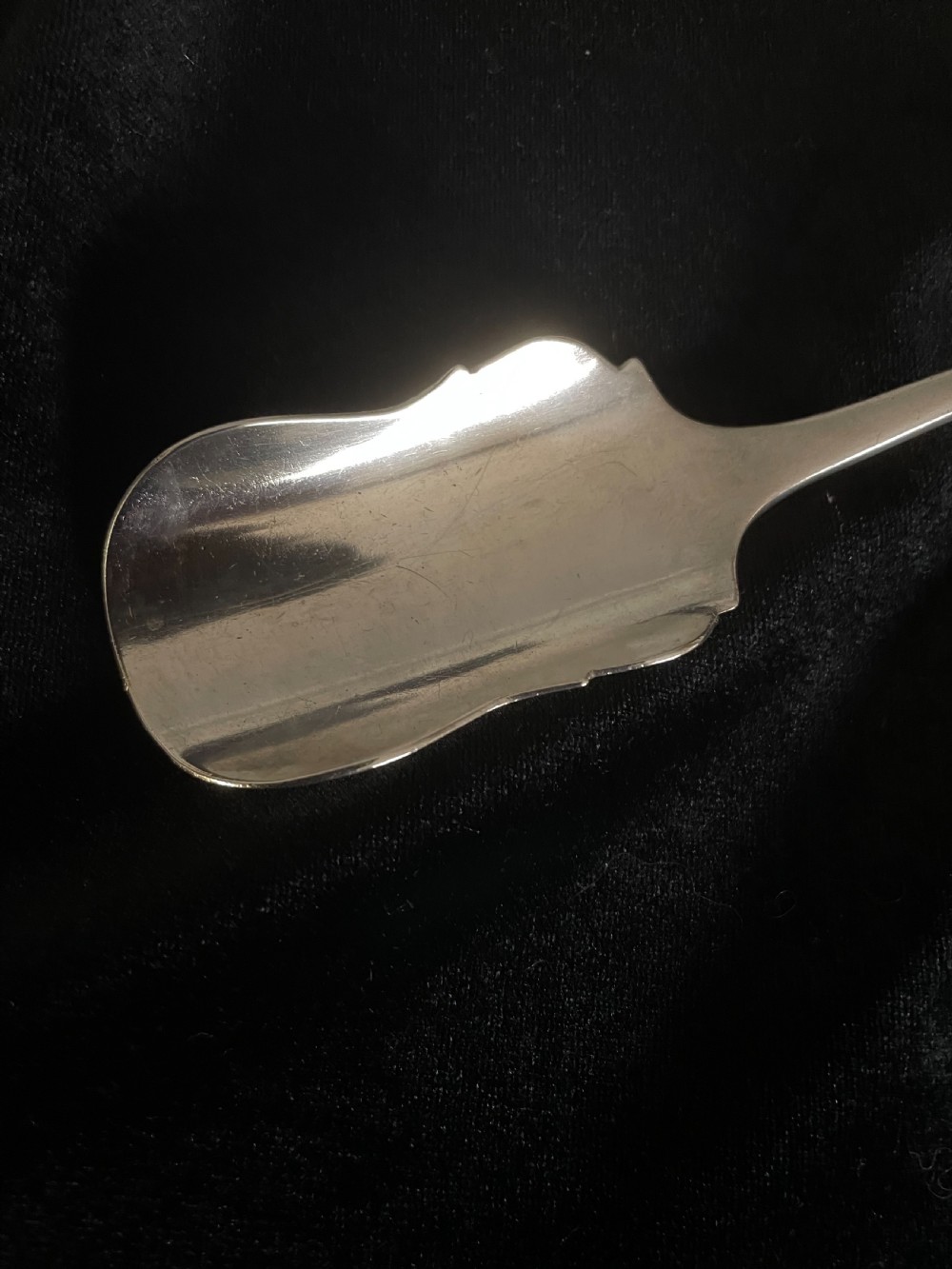 Solid silver Stilton scoop Sheffield 1925 View VII