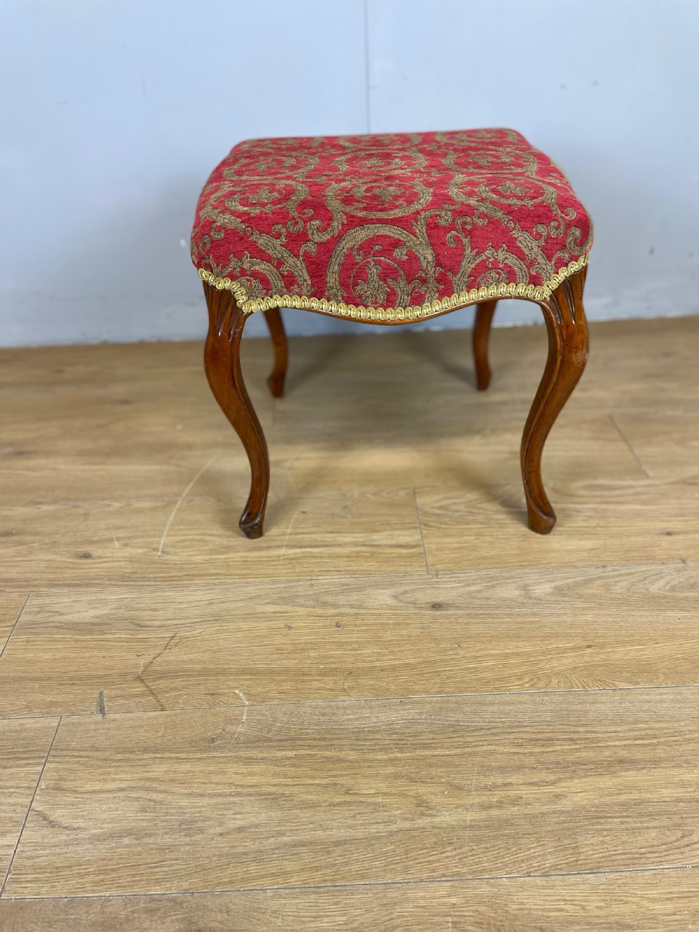 Nineteenth century serpentine stool with walnut cabriole legs  View VII