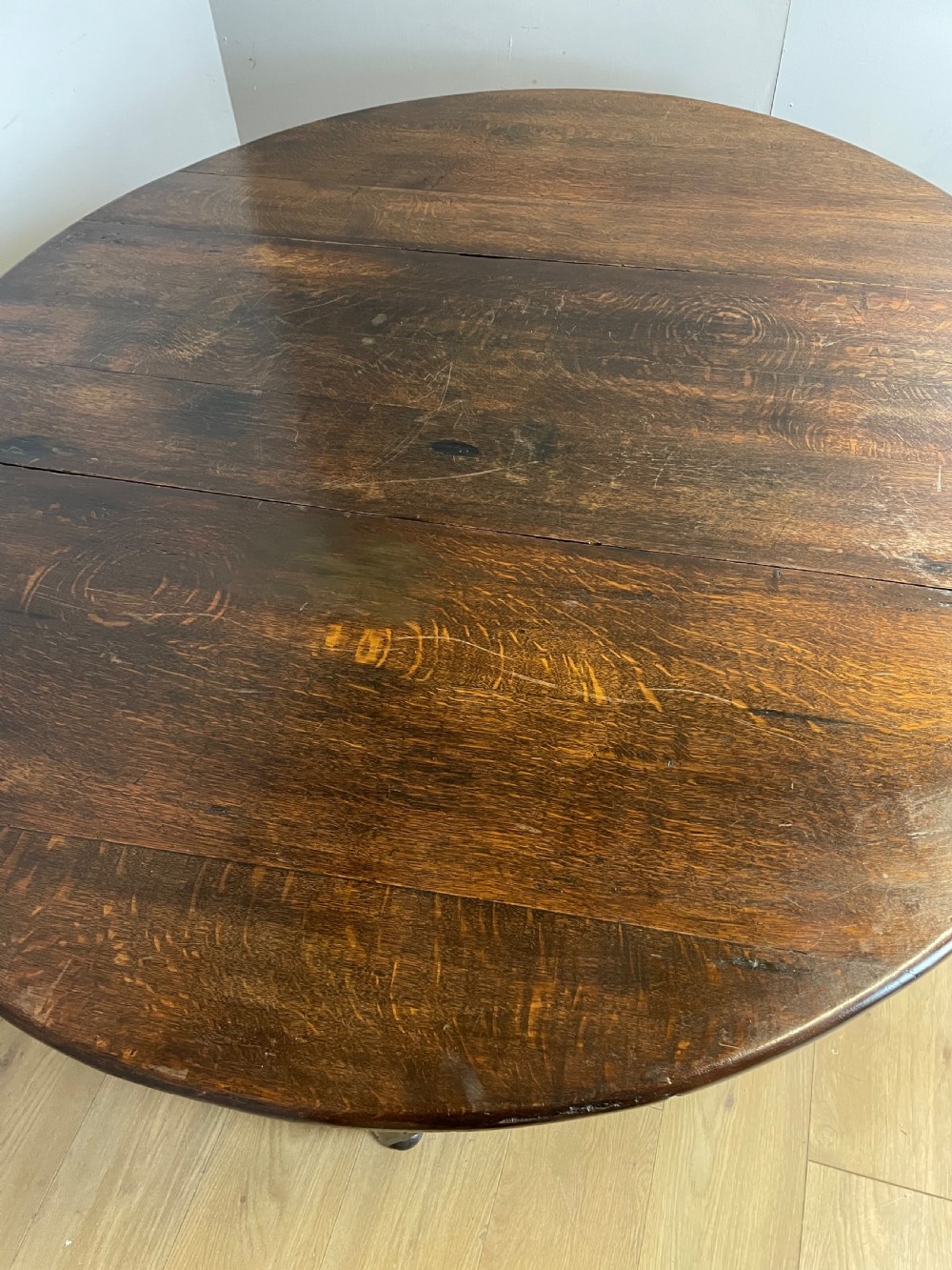 Large early nineteenth century 8 seater oak drop leaf dining table  View V