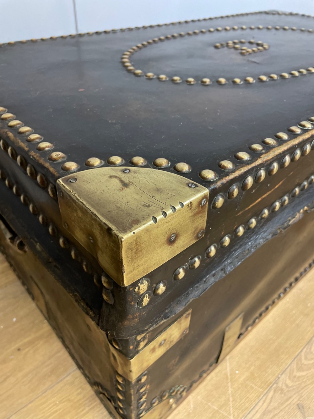 Georgian leather covered camphor wood box  circa 1820 View III