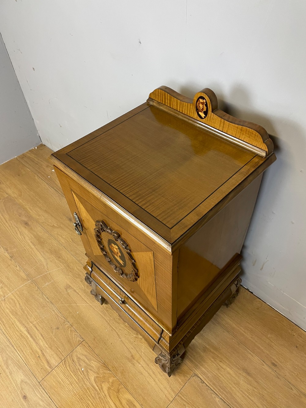 Nineteenth century inlaid walnut bedside cupboard  View XI