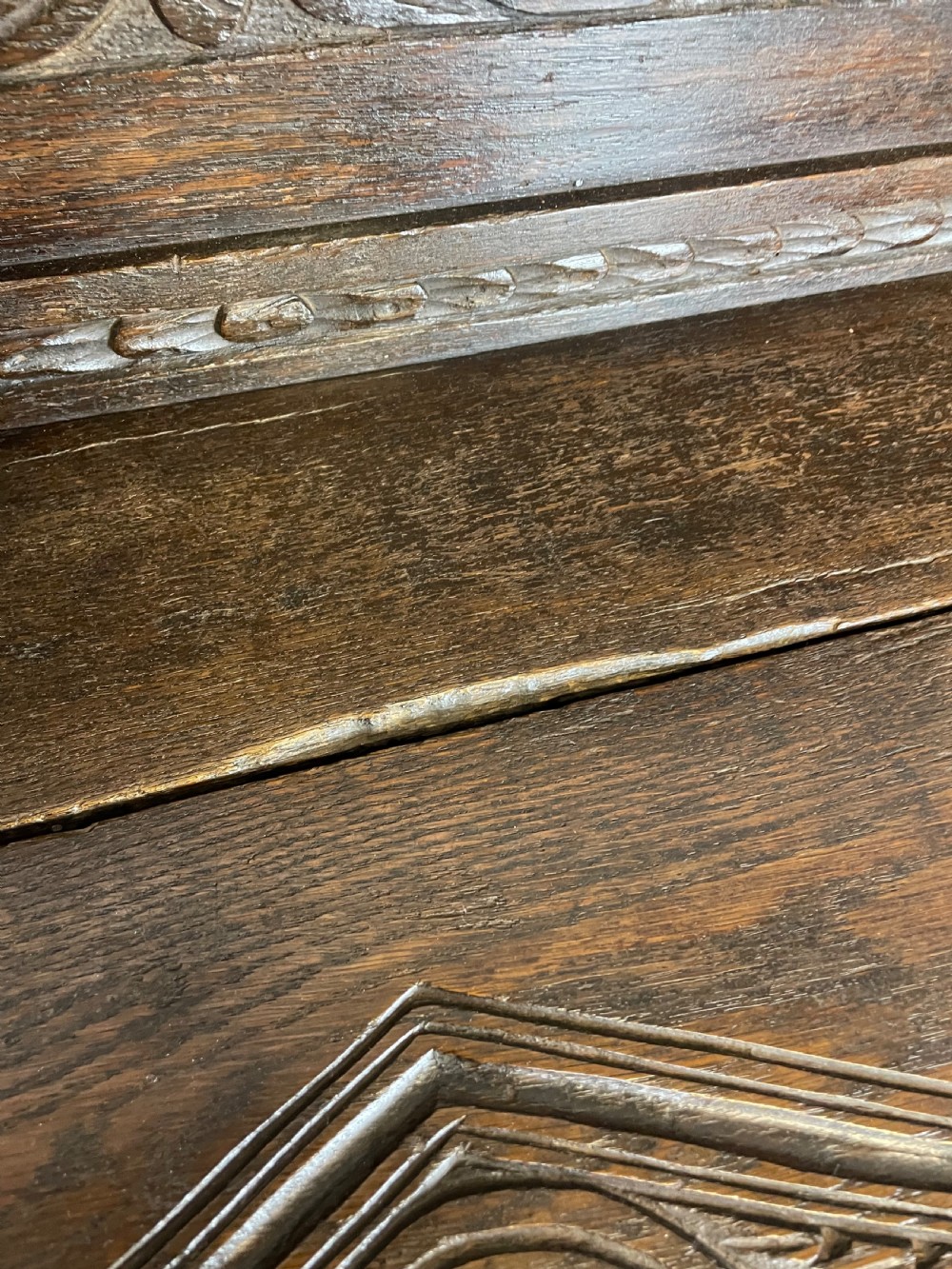 Nineteenth century carved oak box settle View VIII